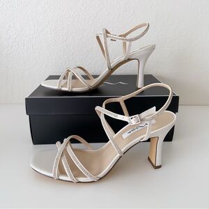 NEW Nina Women's Anna Crystal Embellished Strappy Dress Sandals